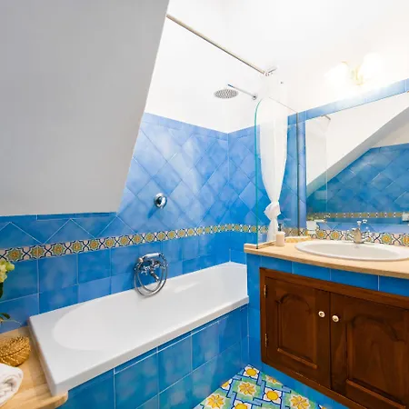 Hotel Casa Guadagno 2*