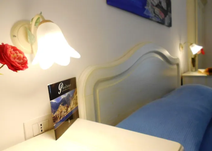 Casa Guadagno Отель Позитано